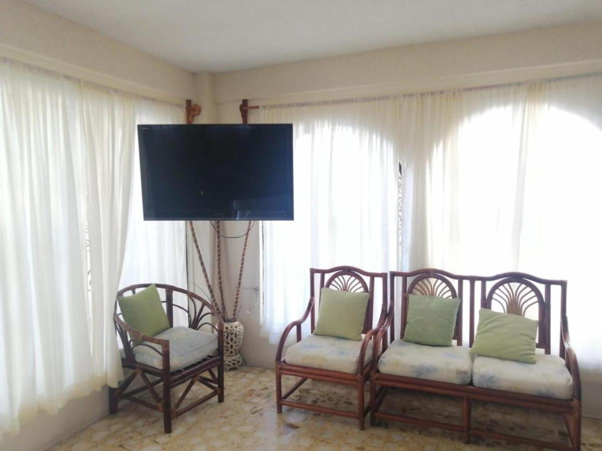 Ashly Boulevard Acapulco Buitenkant foto