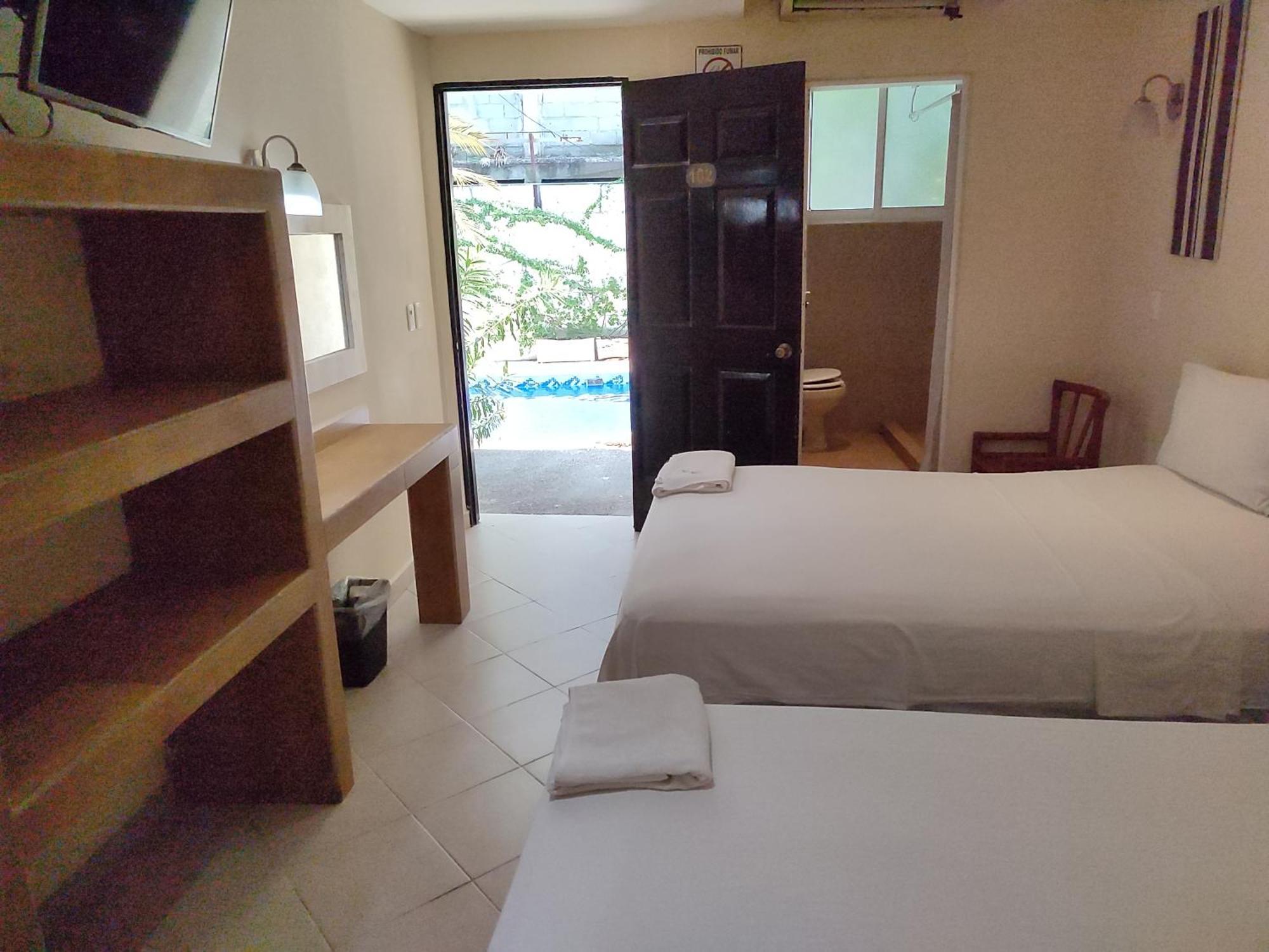 Ashly Boulevard Acapulco Buitenkant foto